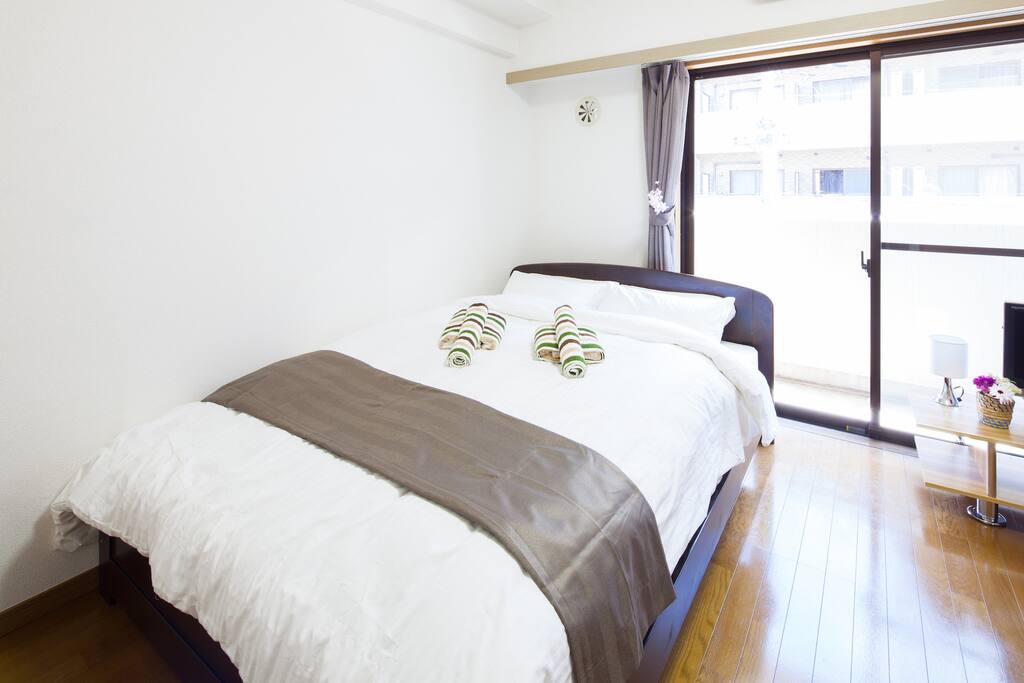 Double bed