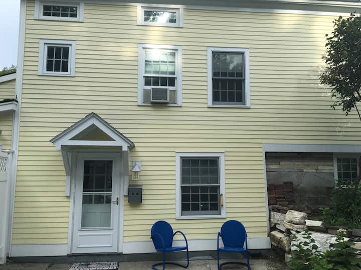 Top 10 Airbnb Vacation Rentals In Middlebury, Vermont Updated 2024