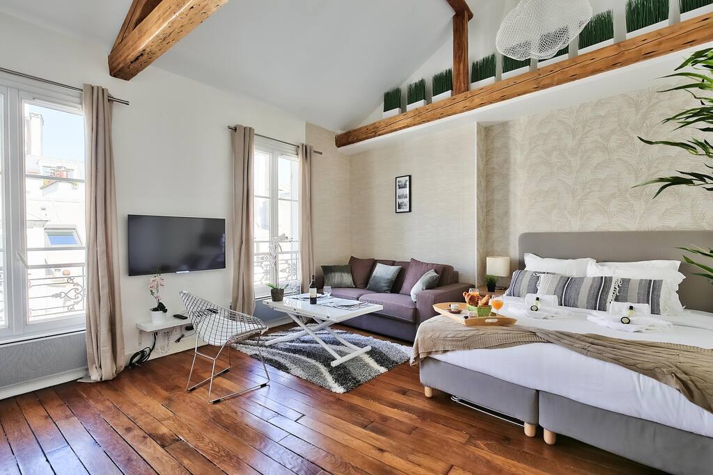 The living room with Tv/ Wifi