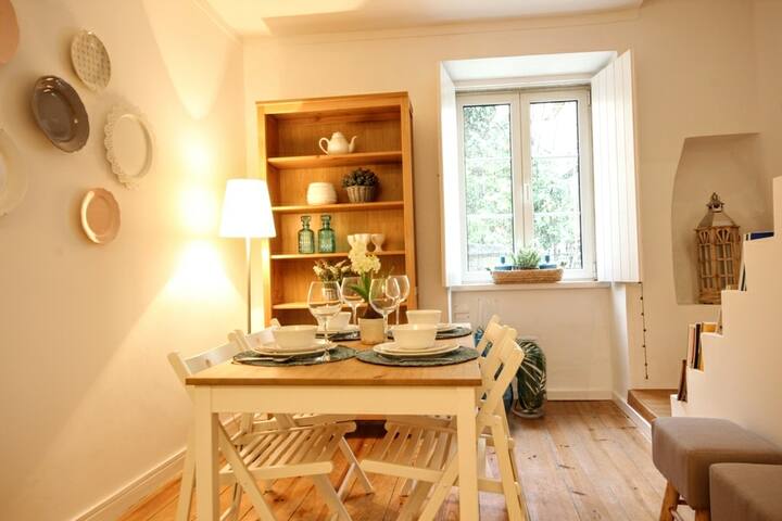 Historic charming house @ the heart of Lisbon gallery image 5