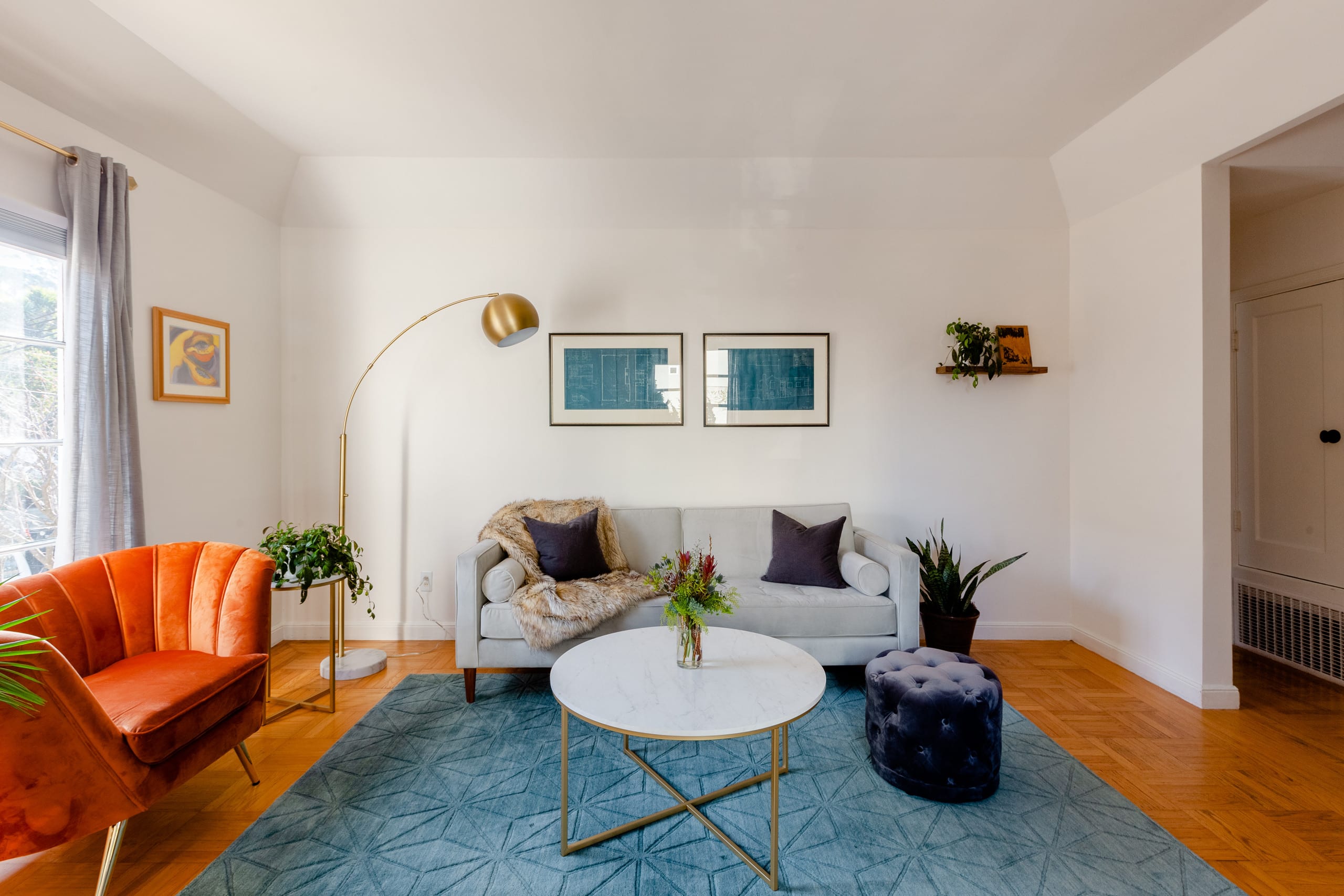 Home in San Francisco · ★4.96 · 2 bedrooms · 2 beds · 1 bath - Image 4