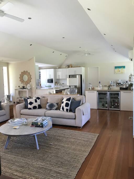 Light bright living/dining area