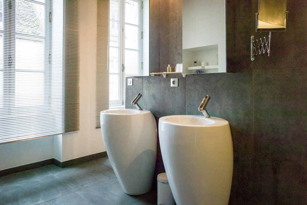 Salle de bains
Douche à l'italienne
