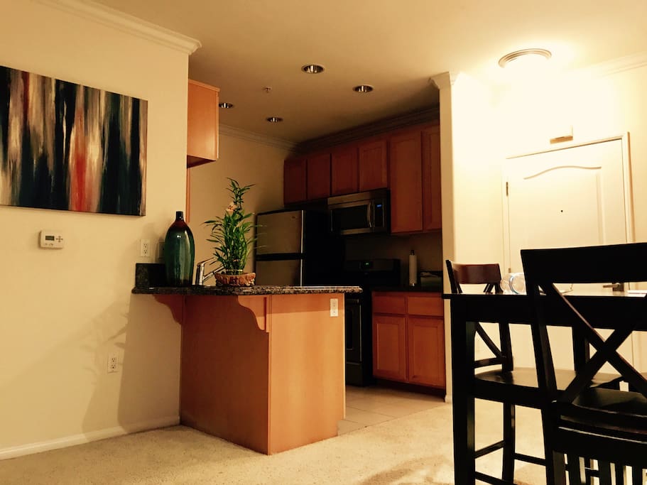 You don't always want to deal with the hassle of the Hotel Life, That's where Vacation Stay L. A. comes into play.