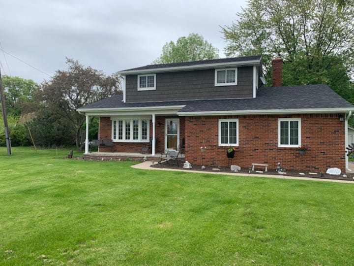 Perrysburg room with queen size bed Houses for Rent in Perrysburg