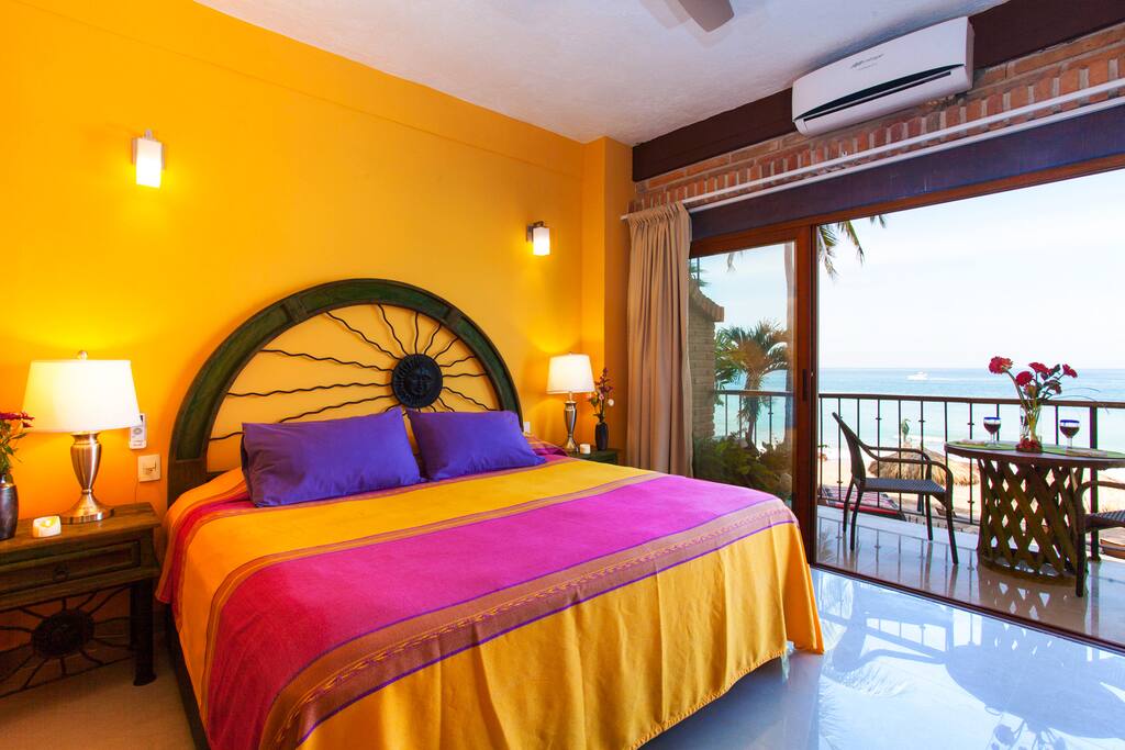 Suite #3 - bedroom