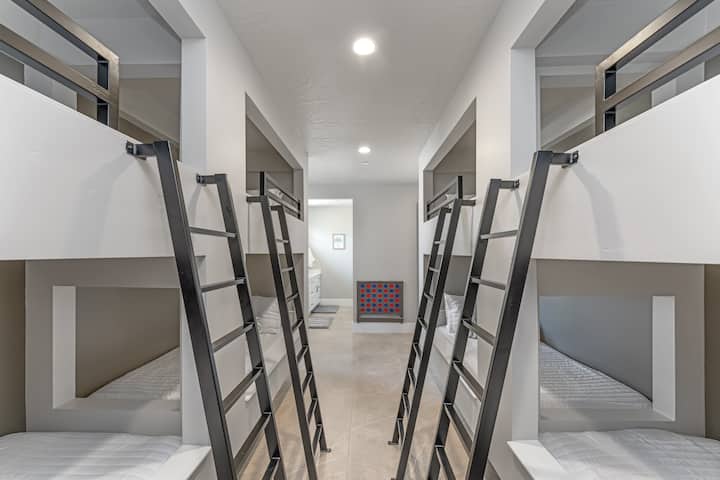 საძინებელი 4