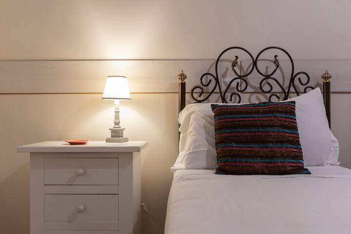 Domus Borbonica, Via Toledo 55 gallery image 4