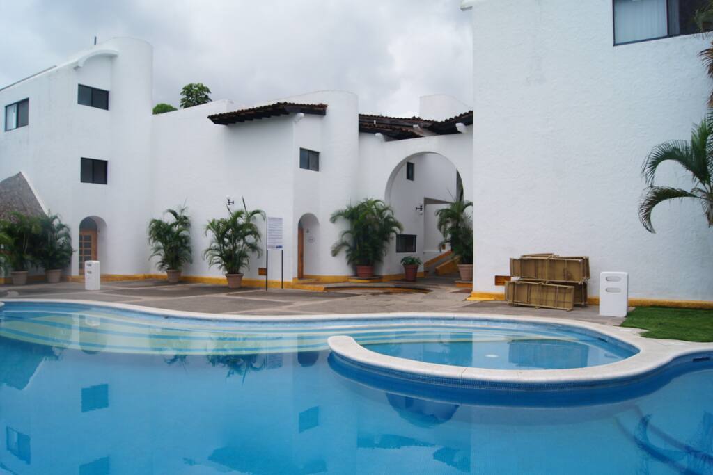 Pool área