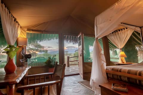 Kibo Safari Camp, Amboseli, Kenya