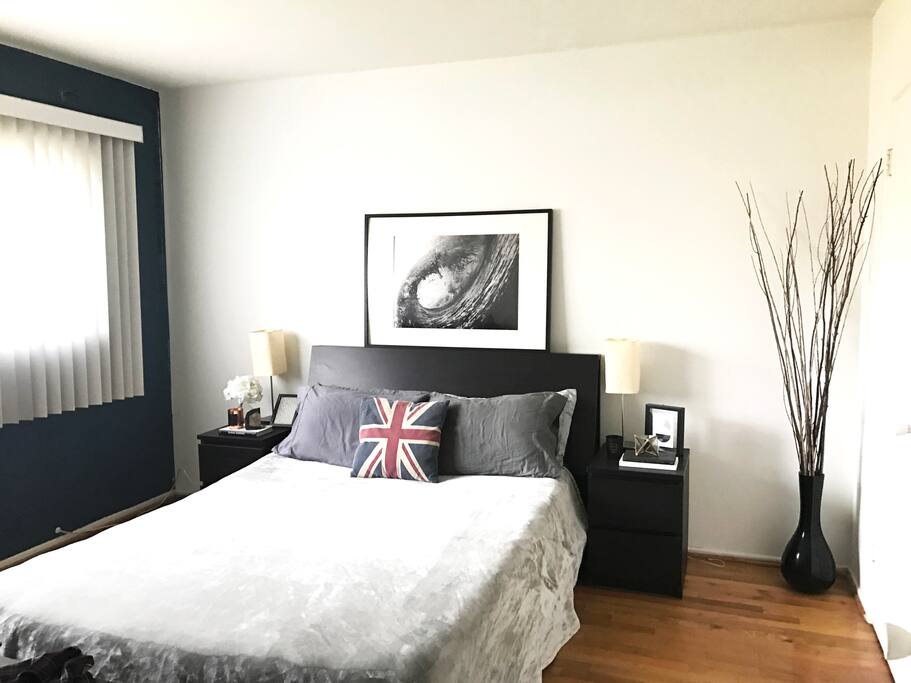 Minimalist Bedroom