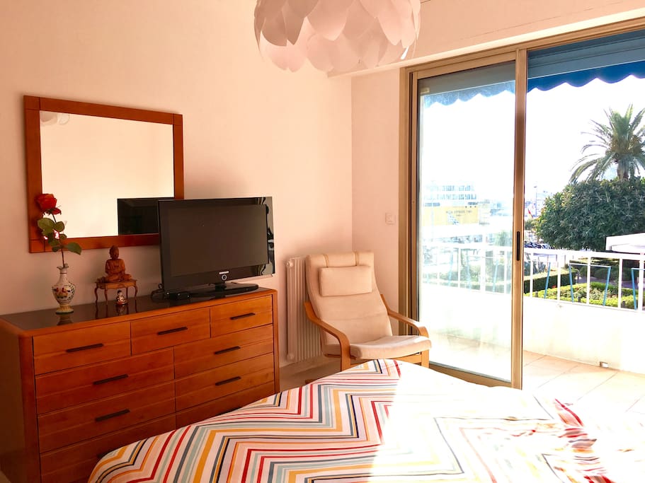 1st double bedroom with tv