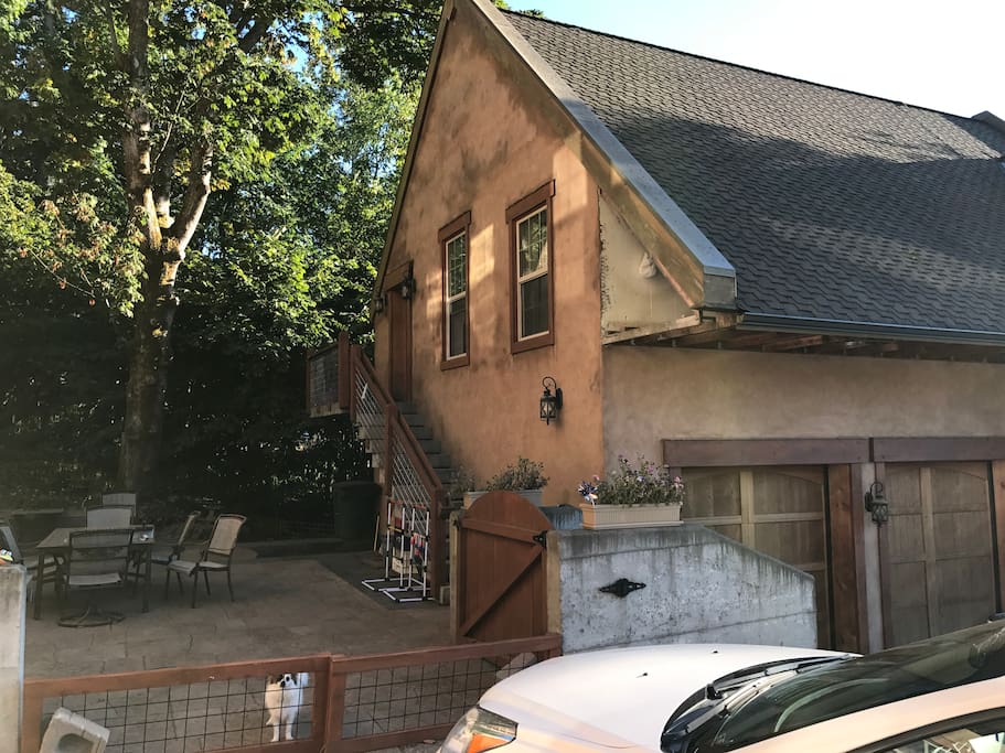 Guest House