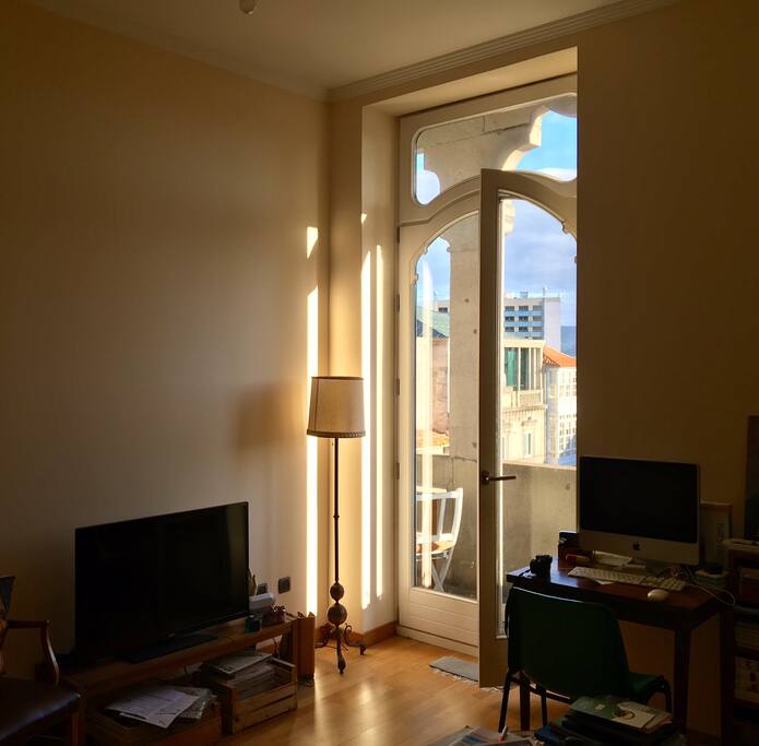 La luz y la altura del edificio te permitirá disfrutar de mañanas llenas de tranquilidad.