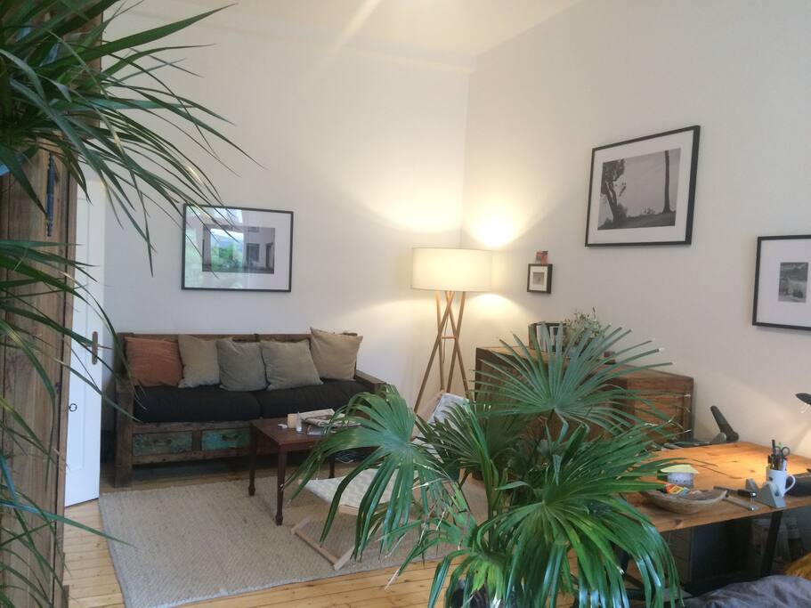 Your chill-out area with very high ceilings