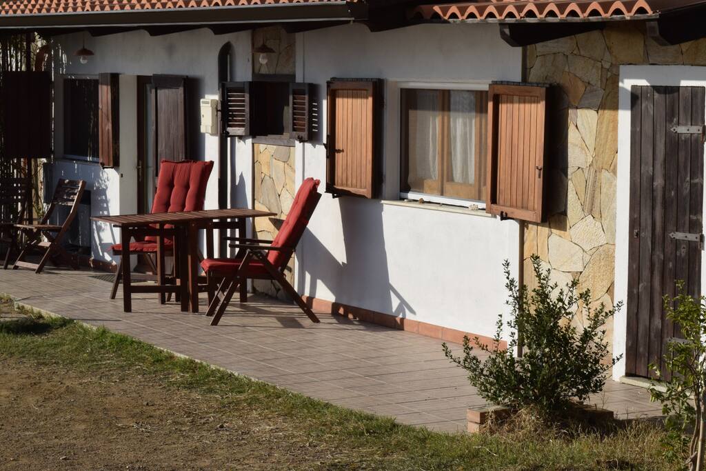Unsere Ferienwohnung mit Terrasse und von dort faszinierenden Meeresblick