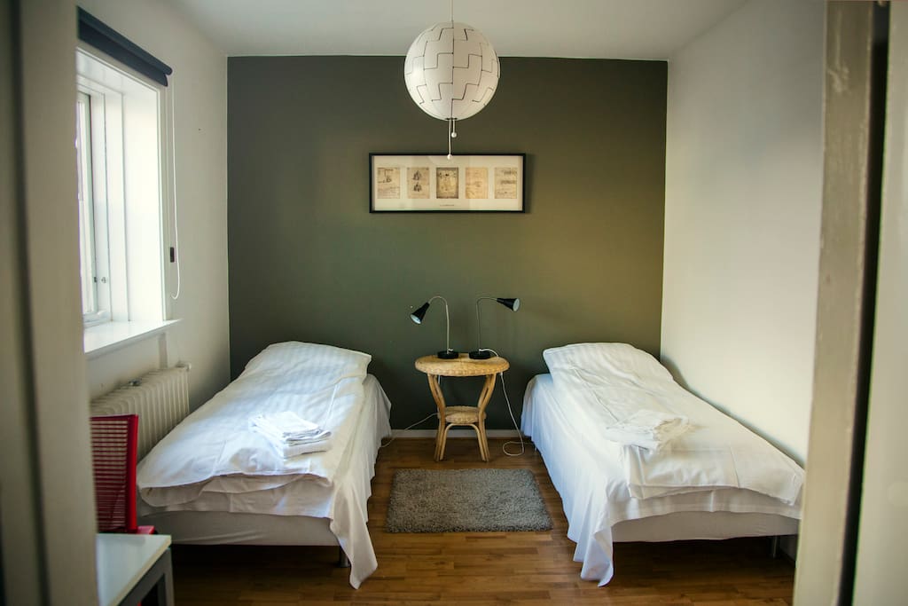 Room 1