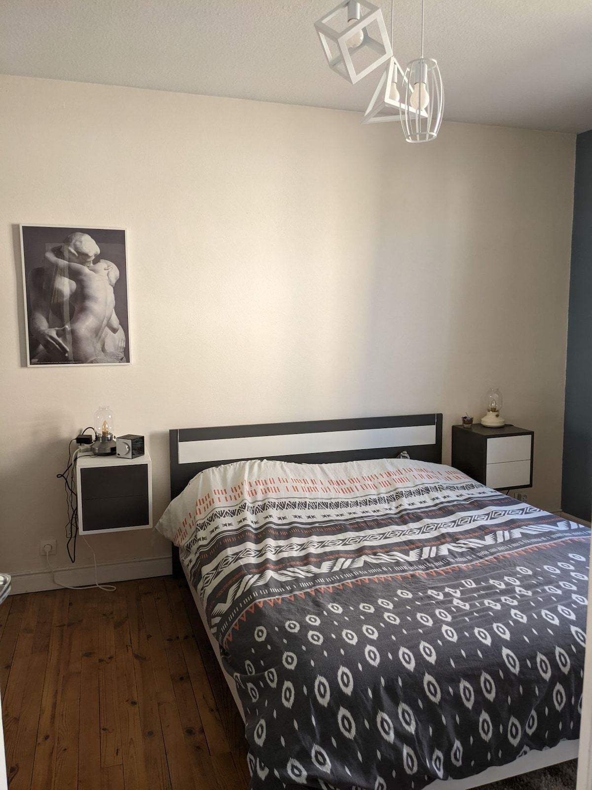 საძინებელი 2