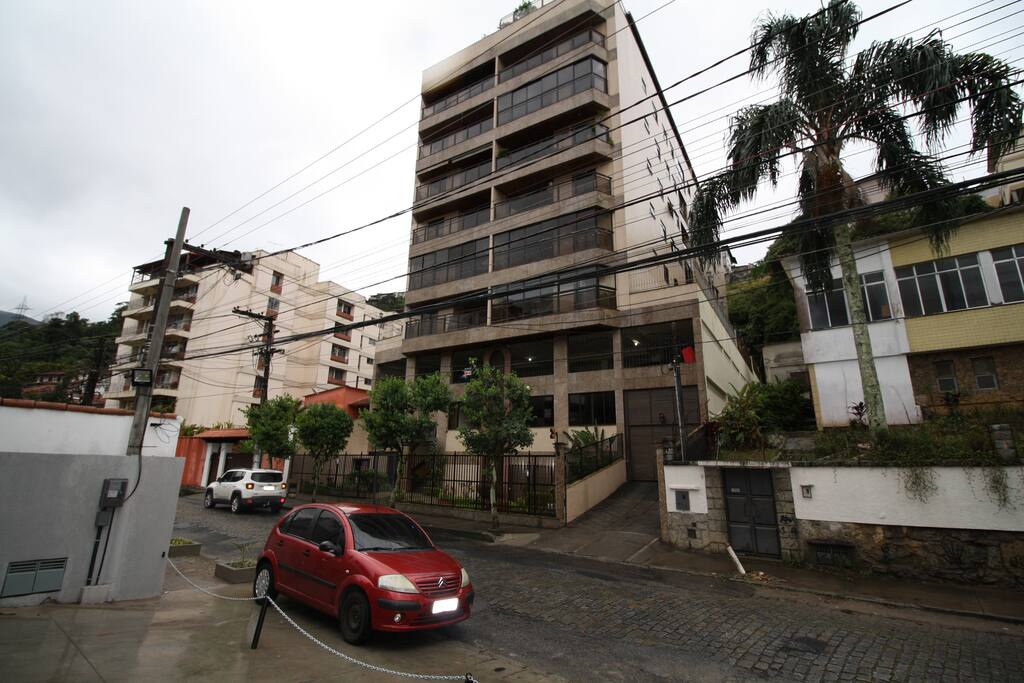 Prédio alto padrão