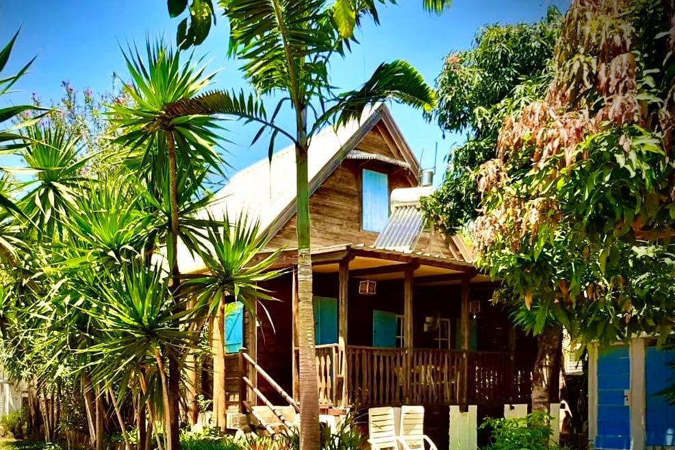 JAMAICA: Goldeneye Resort – COZY NOMAD