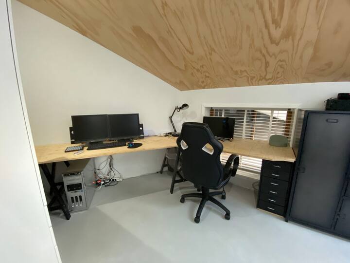 Habitación 4 con espacio de trabajo