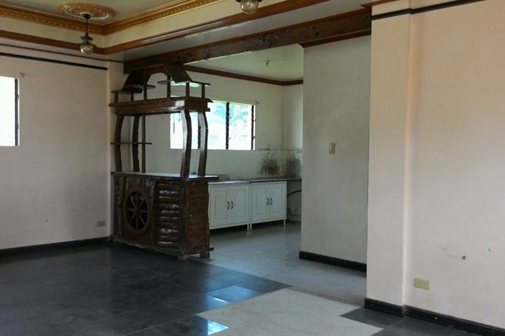 Kitchen & Dining Area with 1 toilet & bath