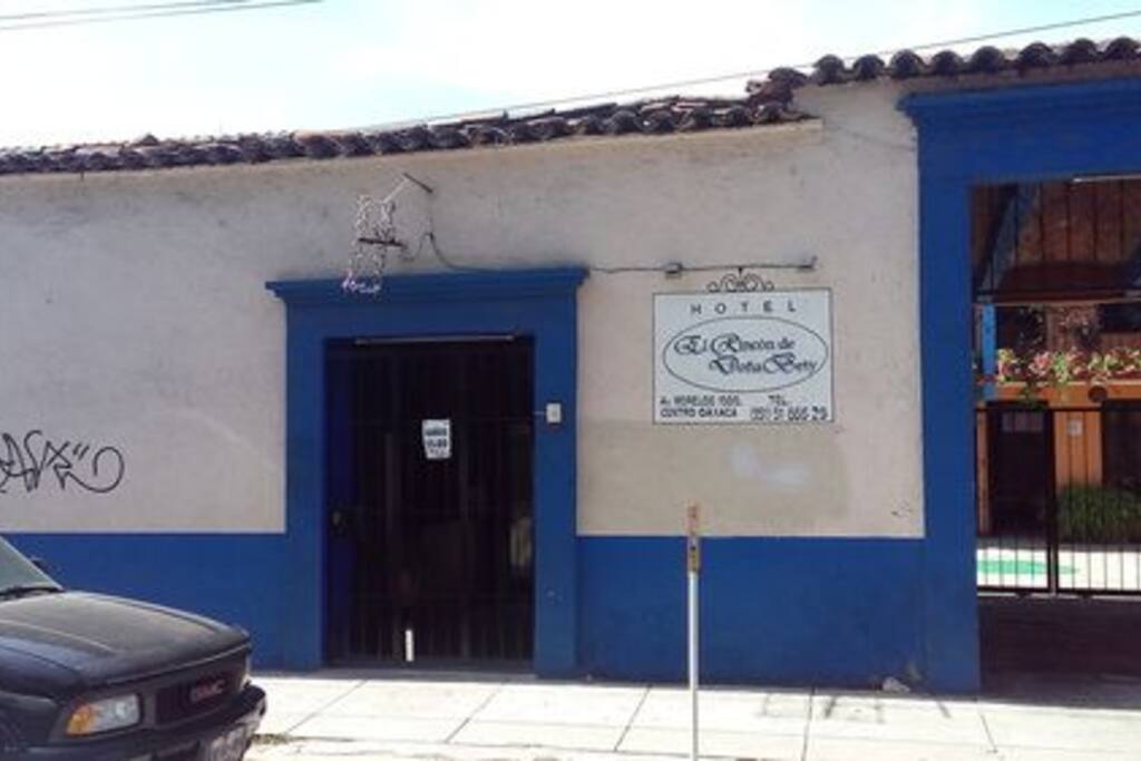 FACHADA
