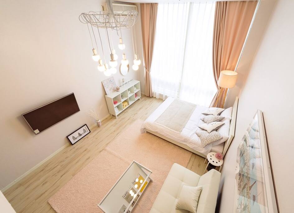 Cozy and Warm House*
안락하고 따뜻한 집입니다
