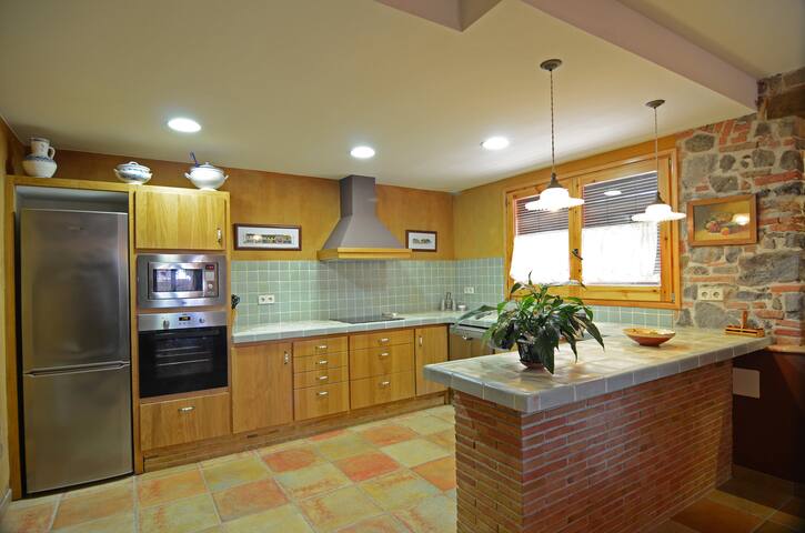 MASIA CAN LLADO gallery image 3