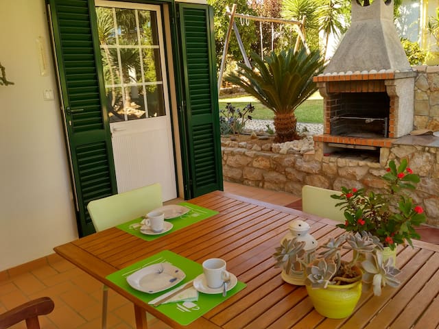 Top 20 affitti per le vacanze, case vacanze e affitti condominiali ... Elegantes Balcon inspiration