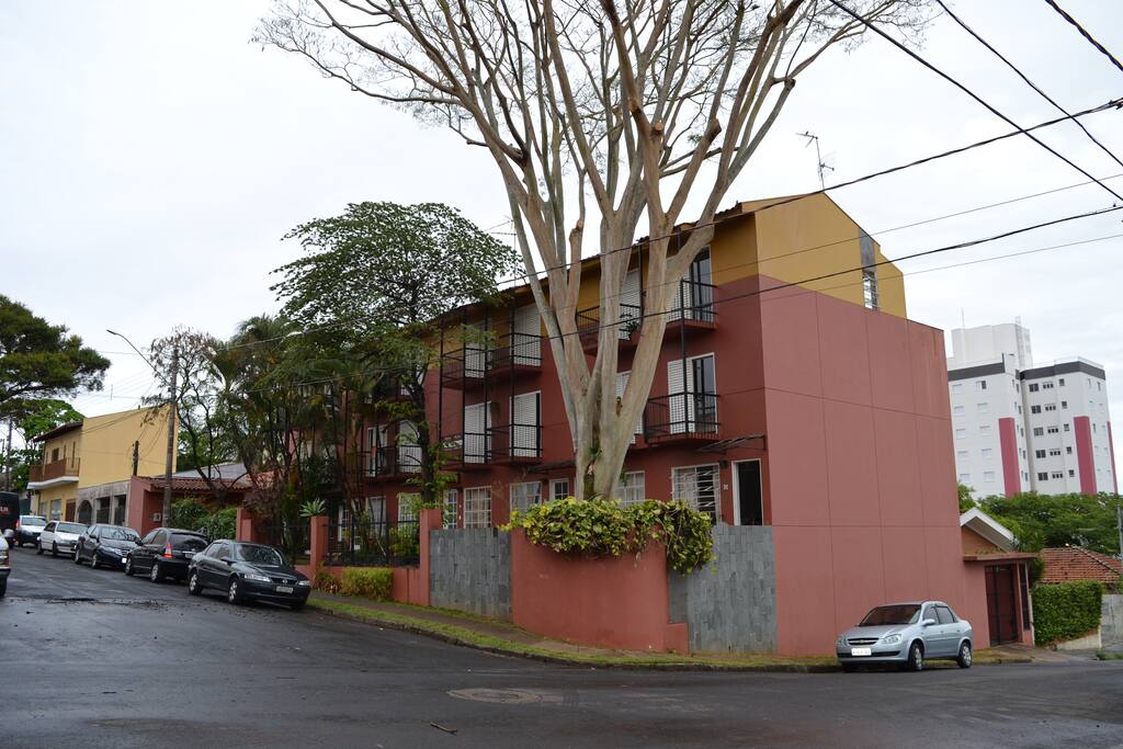 Street view (corner)