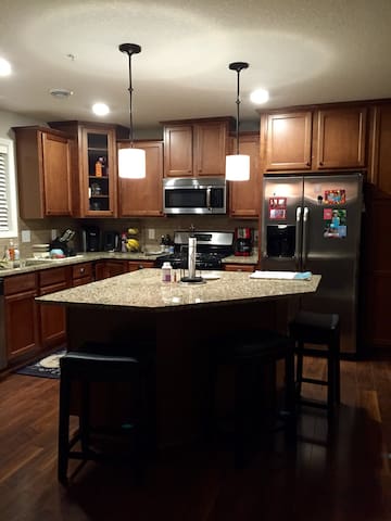 Airbnb Woodbury Vacation Rentals Places To Stay