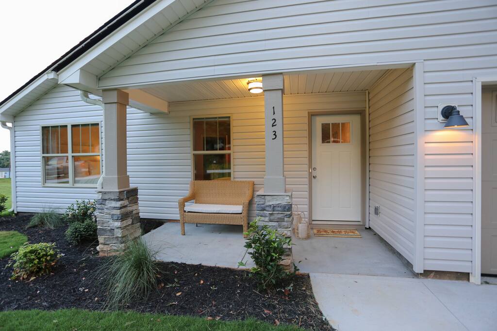 Beautifully finished new construction home!