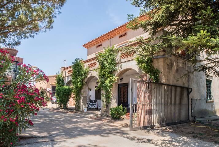 Download Cortines per a la casa a la platja Desktop Wallpaper Free