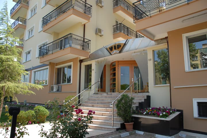 Beautiful Apartment in City Center - VIP Apart