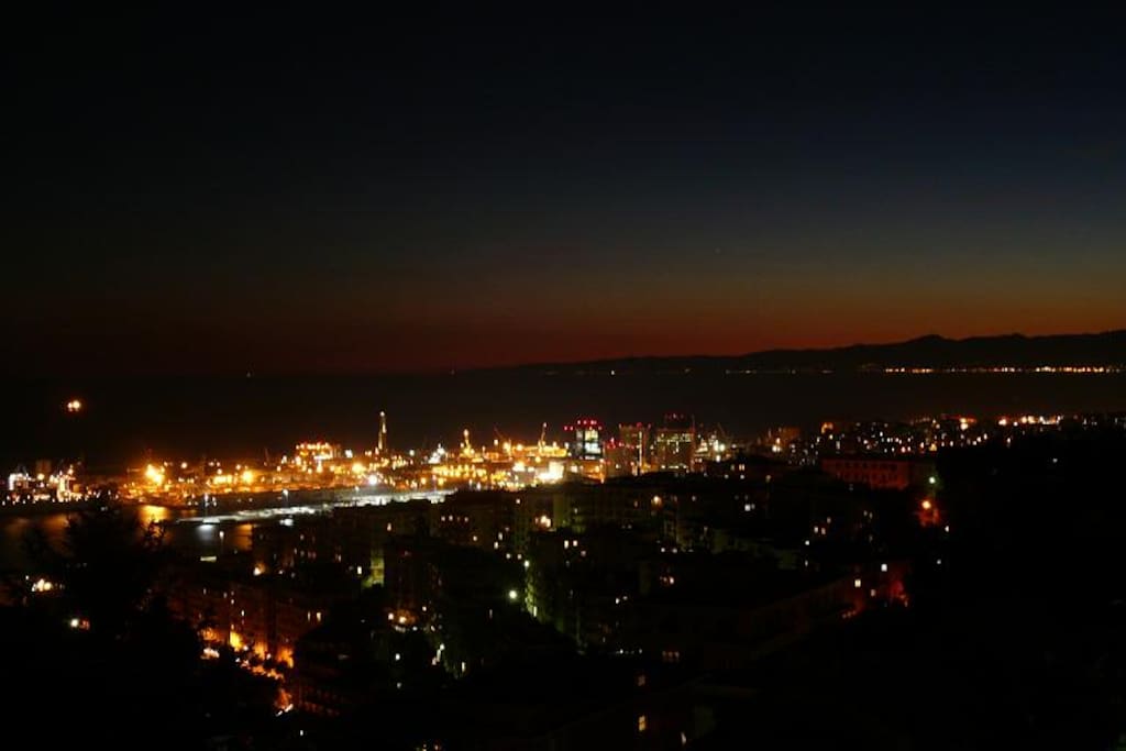 The landscape by night