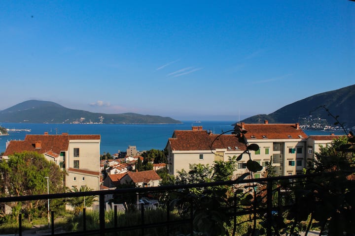 Apartment #5 STR Igalo Montenegro