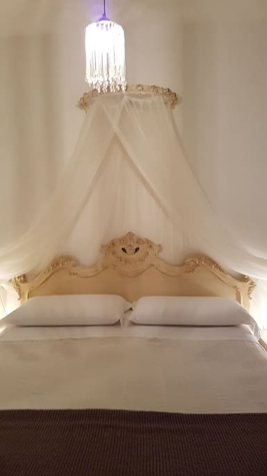 letto matrimoniale