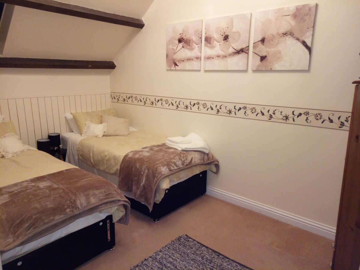 Nadštandardné rozdelenie na dve jednolôžka na požiadanie