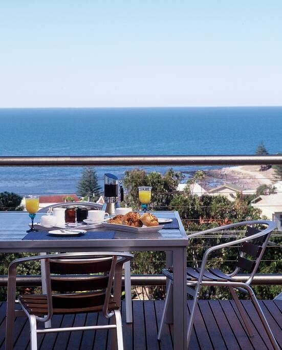 270 degree views from upstairs main balcony.