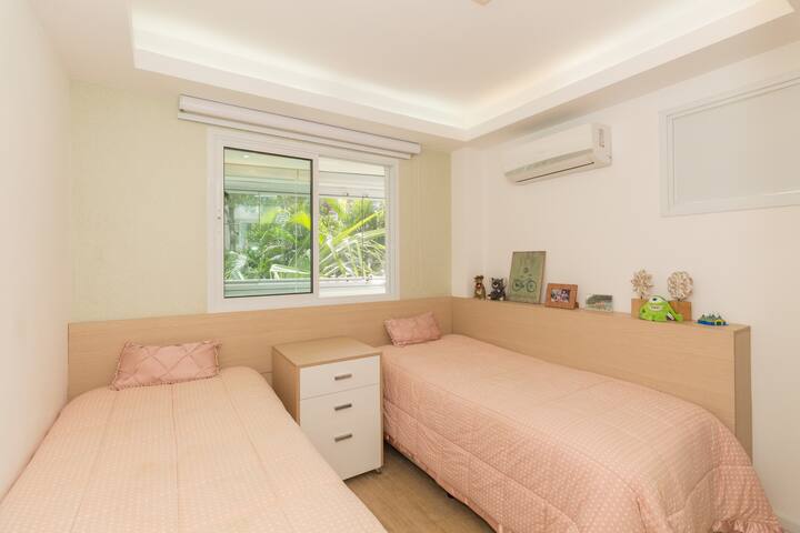 Apto Barra da Tijuca de frente pro mar gallery image 4