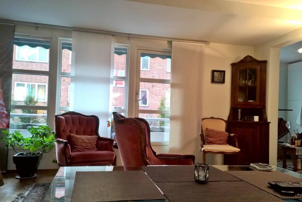 Livingroom 23m2 with terrace 9m2 to rent!