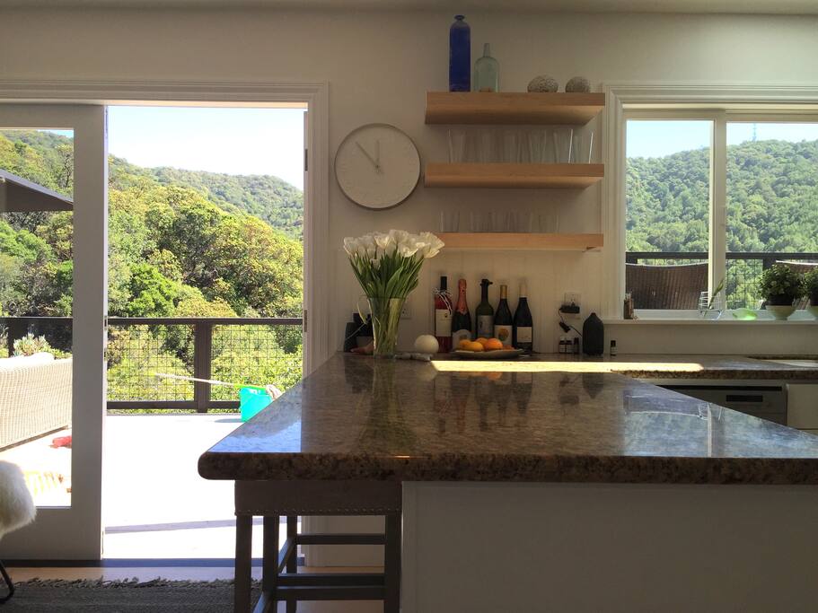 Sunny kitchen, open to entertaining