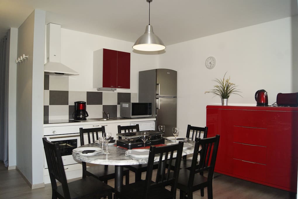 Cuisine ouverte sur le salon