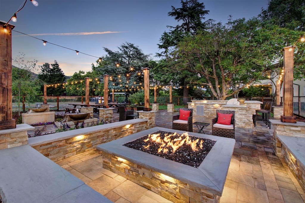 Beautiful New Patio and Fire Pit!