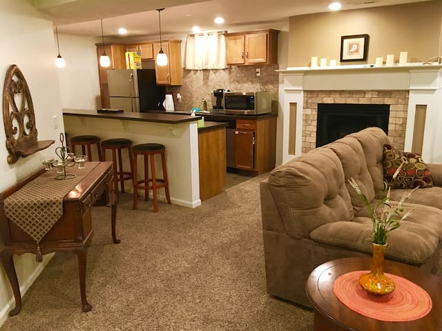 Omaha Ne Bed Breakfast Rentals Airbnb