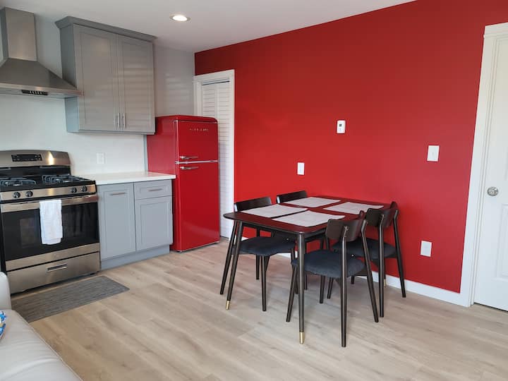 Luxury Modern Retreat, 2 Bd/2 Bath Near Sf 22417 - ヘイワード, CA