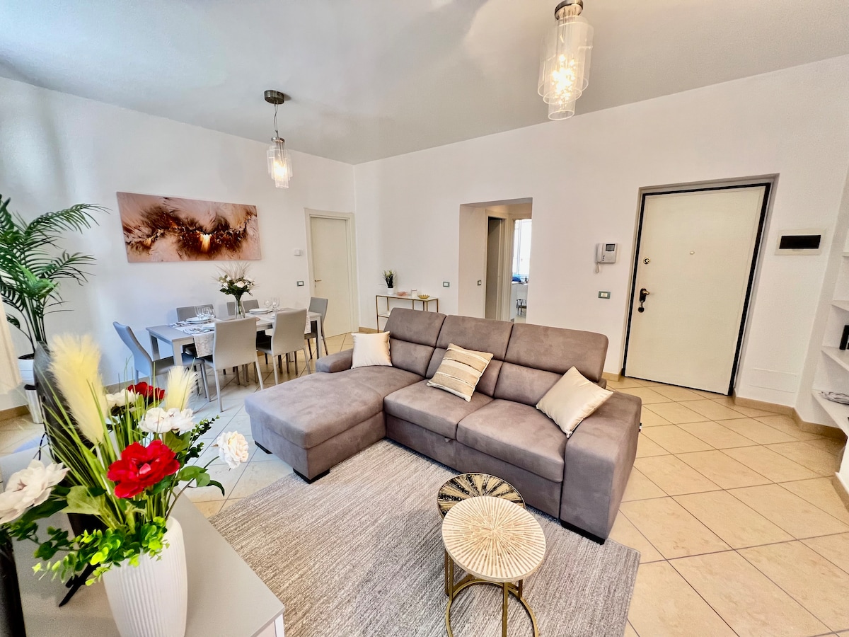 ห้องนั่งเล่นและห้องอาหาร