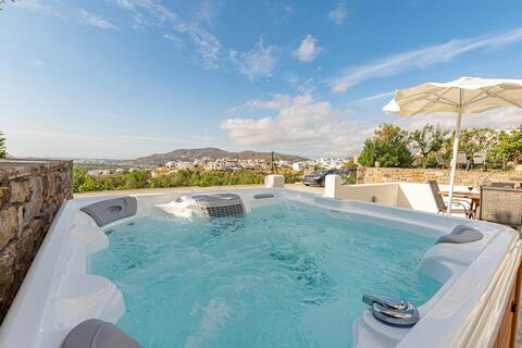 Villa Di Sergio with private outdoor jacuzzi,Naxos