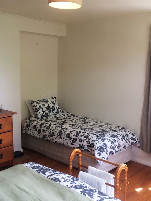 Single bed in Master